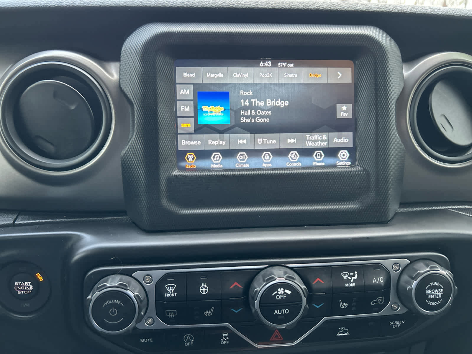 Used 2022 Jeep Wrangler Unlimited Sport AWD/4WD image 27