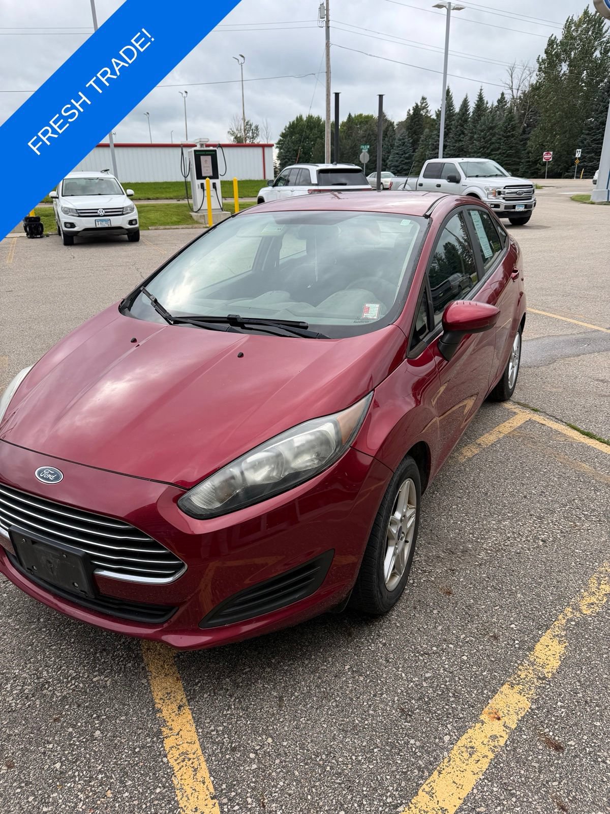 Used 2017 Ford Fiesta SE FWD image 1