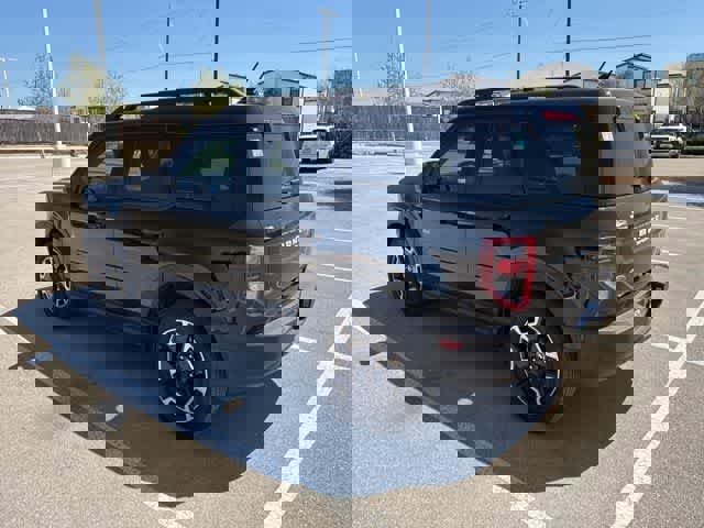 Used 2023 Ford Bronco Sport Outer Banks w/ Tech Package image 3