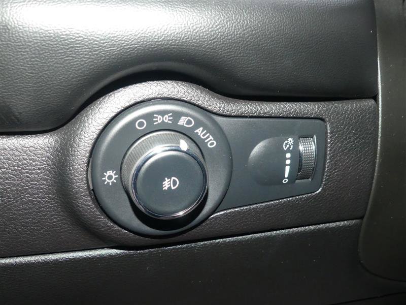 Used 2021 Dodge Durango SXT image 29