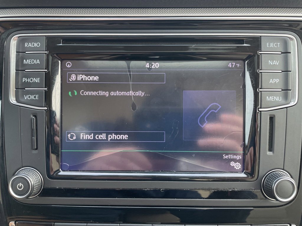 Used 2018 Volkswagen Passat 2.0T SE image 15