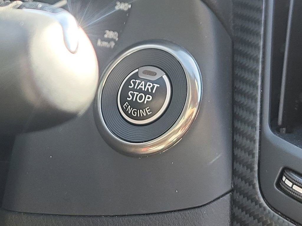 Used 2022 INFINITI Q60 Red Sport 400 w/ Carbon Fiber Package image 23