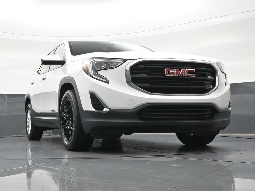 Used 2020 GMC Terrain SLE FWD image 29