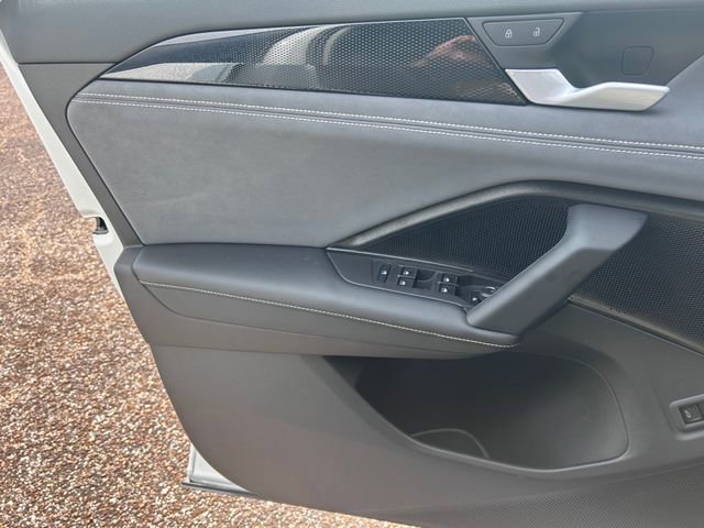New 2026 Volkswagen Tiguan SE FWD image 18