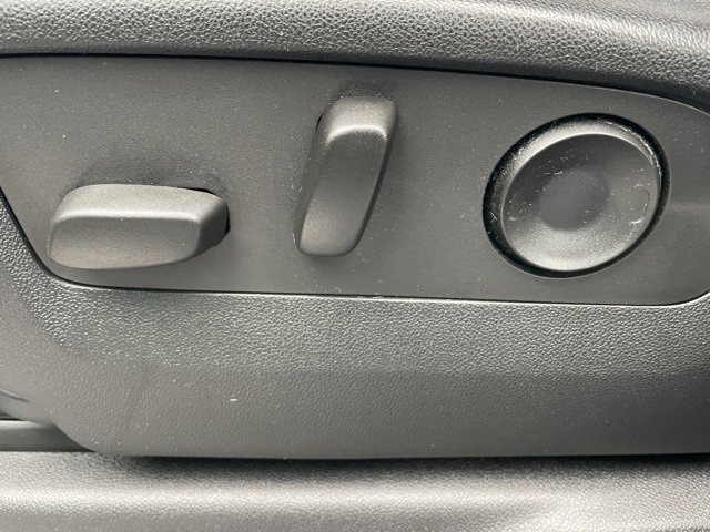 Certified 2022 Chevrolet Silverado 1500 RST image 27