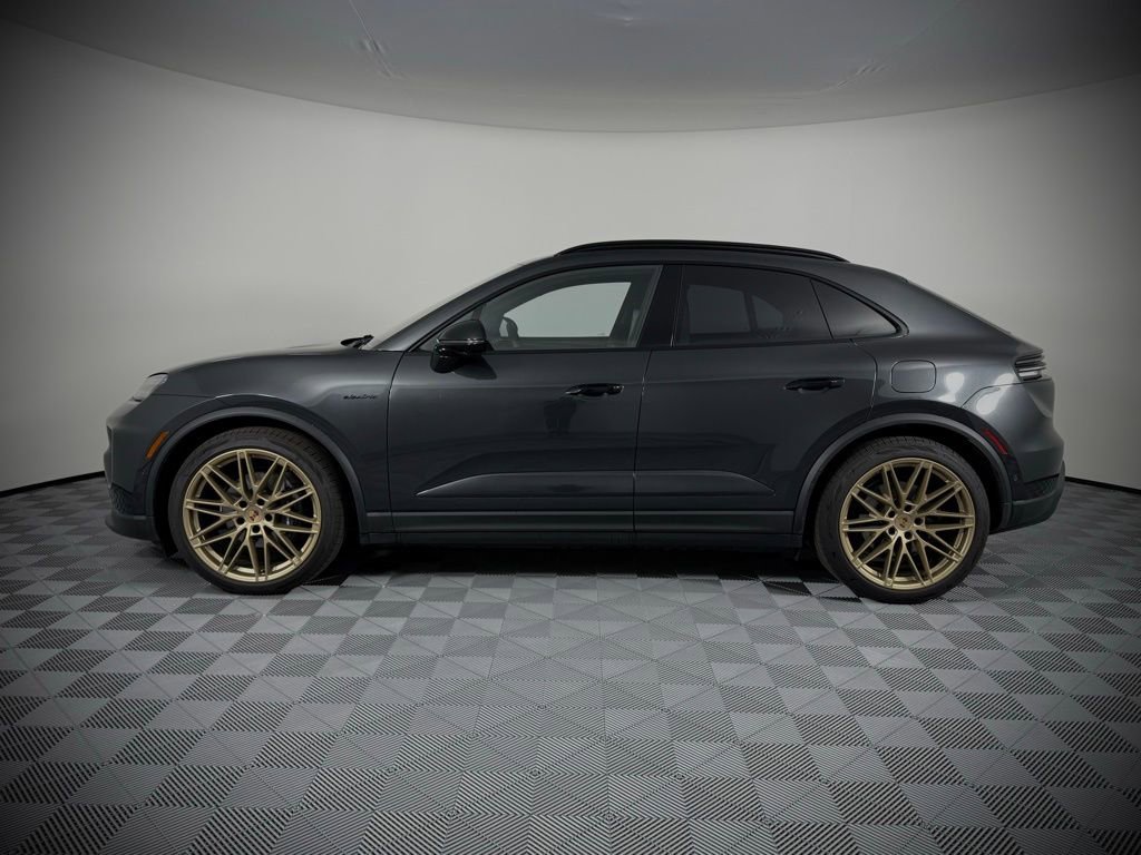 New 2024 Porsche Macan 4 Electric AWD/4WD image 2