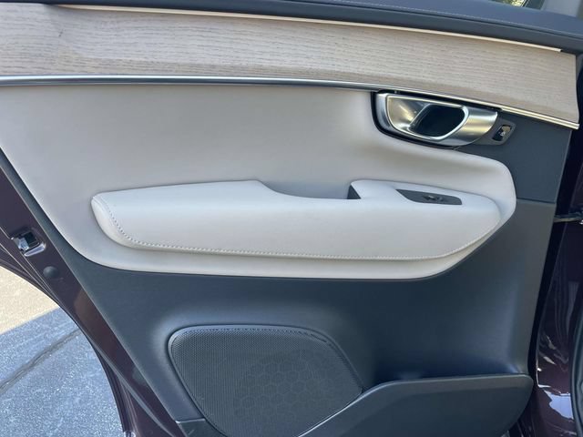 Certified 2026 Volvo XC90 B5 Plus AWD/4WD image 12