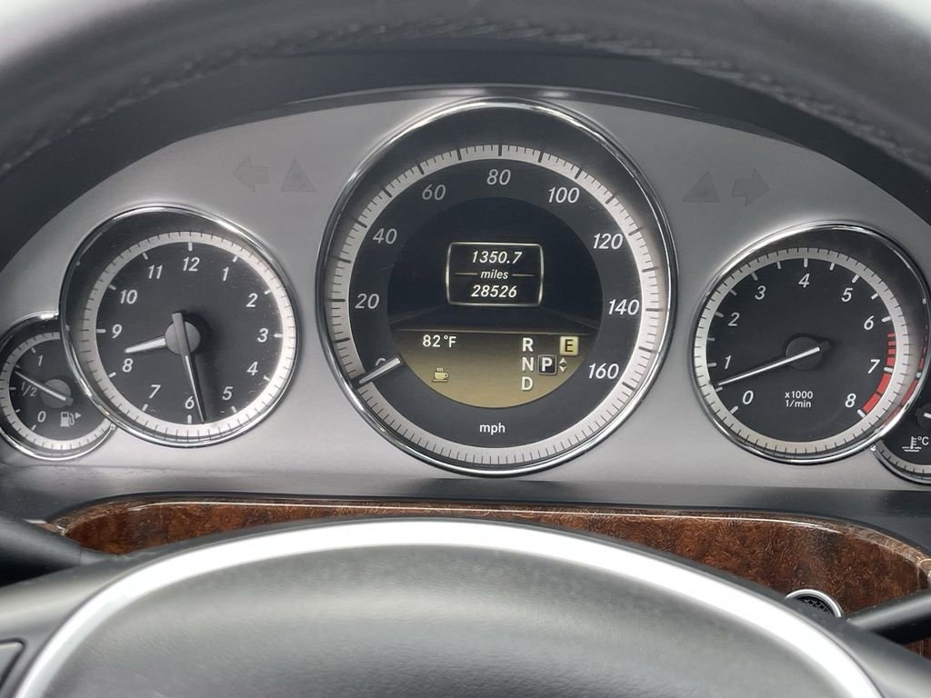 Used 2012 Mercedes-Benz E 350 4MATIC Sedan image 31
