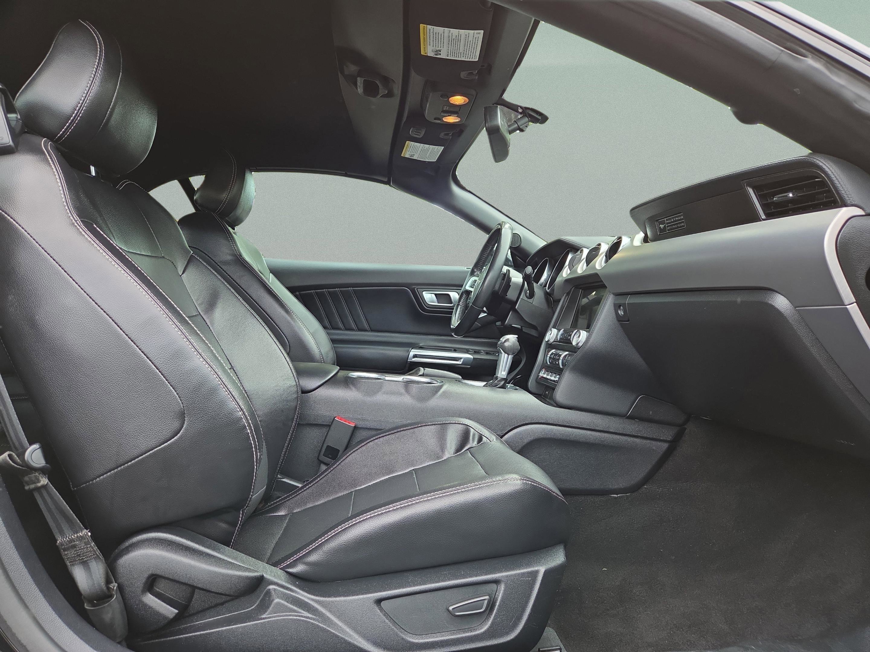 Used 2020 Ford Mustang Premium RWD image 34