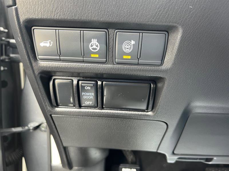 Used 2021 Nissan Armada Platinum w/ Captain's Chairs Package image 20