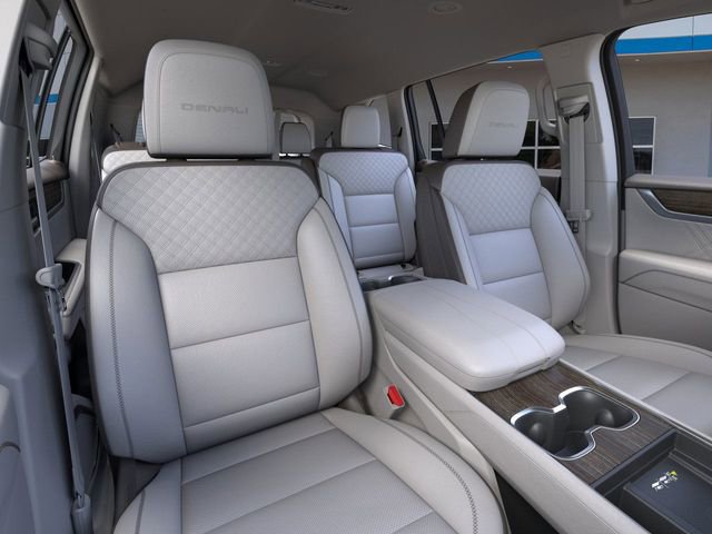 New 2026 GMC Acadia Denali w/ Super Cruise Package image 16