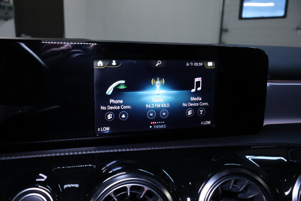 Used 2019 Mercedes-Benz A 220 4MATIC image 29