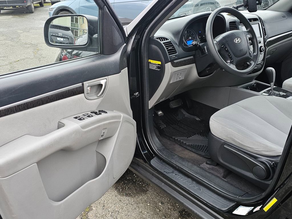 Used 2009 Hyundai Santa Fe GLS w/ Popular Equipment Pkg 2 image 17