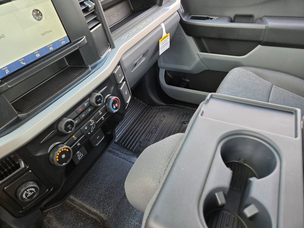 New 2025 Ford F250 XL RWD image 22