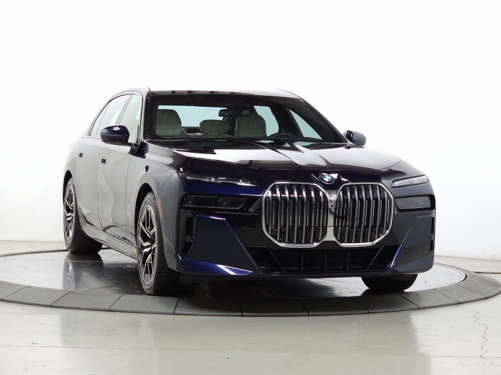 Used 2023 BMW 760i xDrive w/ Executive Package