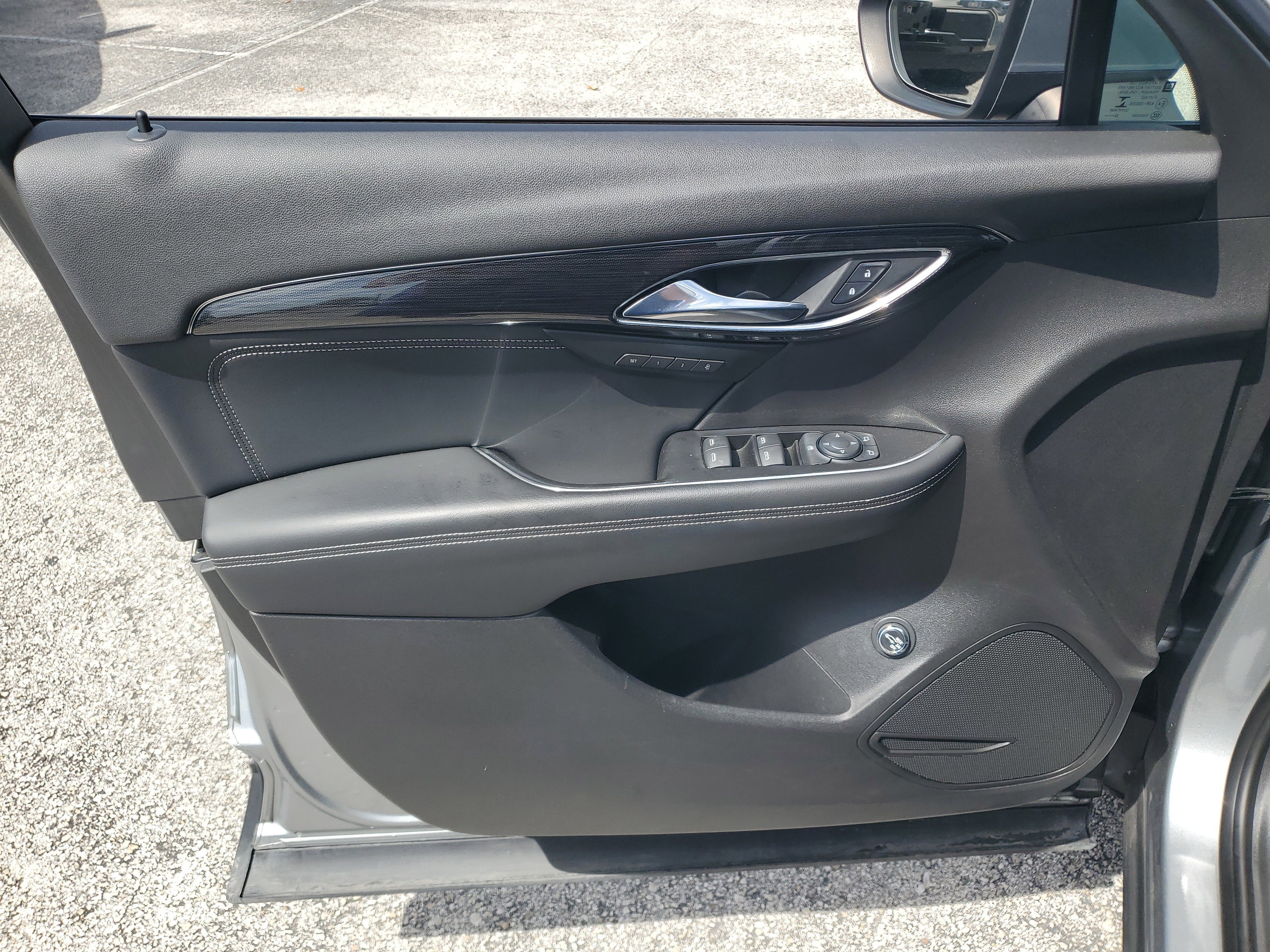 Used 2023 Buick Envision Essence FWD image 10