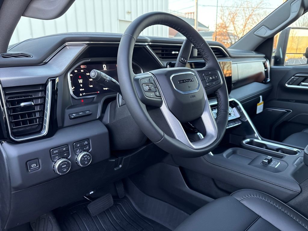 New 2026 GMC Sierra 2500 Denali w/ Denali Reserve Package AWD/4WD image 13
