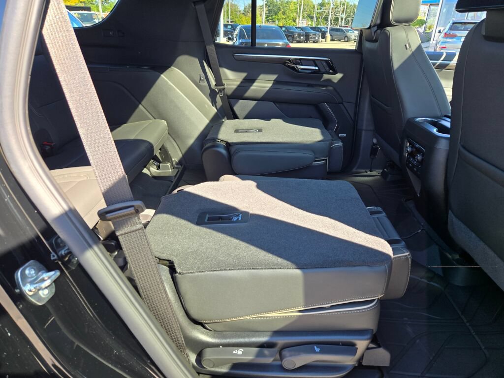 New 2026 Chevrolet Tahoe Premier AWD/4WD image 8