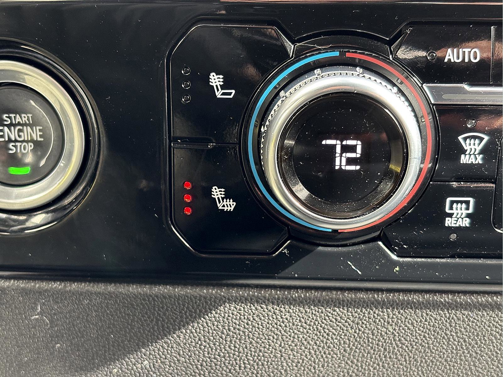 Used 2024 GMC Sierra 1500 SLT image 27