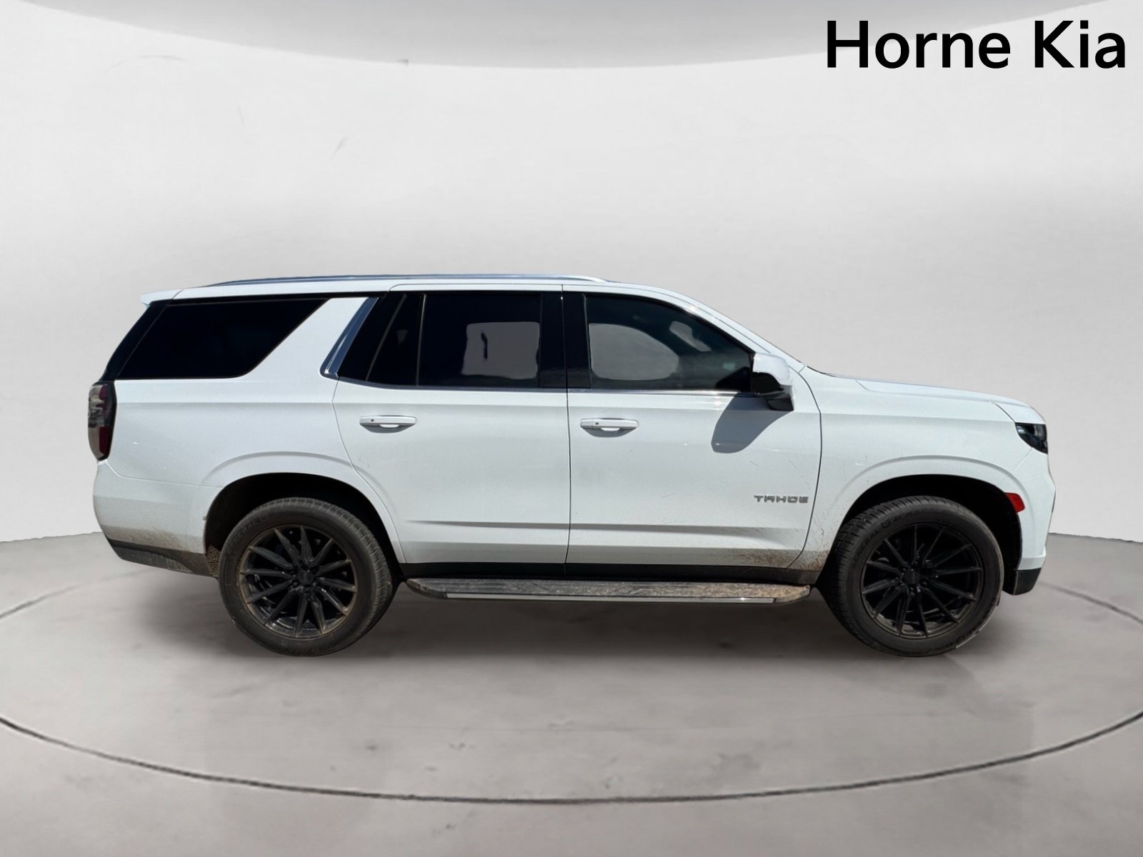 Used 2022 Chevrolet Tahoe LS RWD image 3