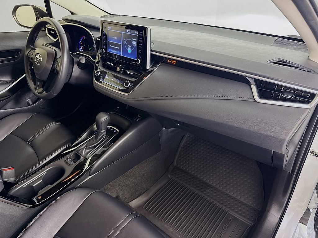 Certified 2022 Toyota Corolla LE w/ Premium Interior Package image 30