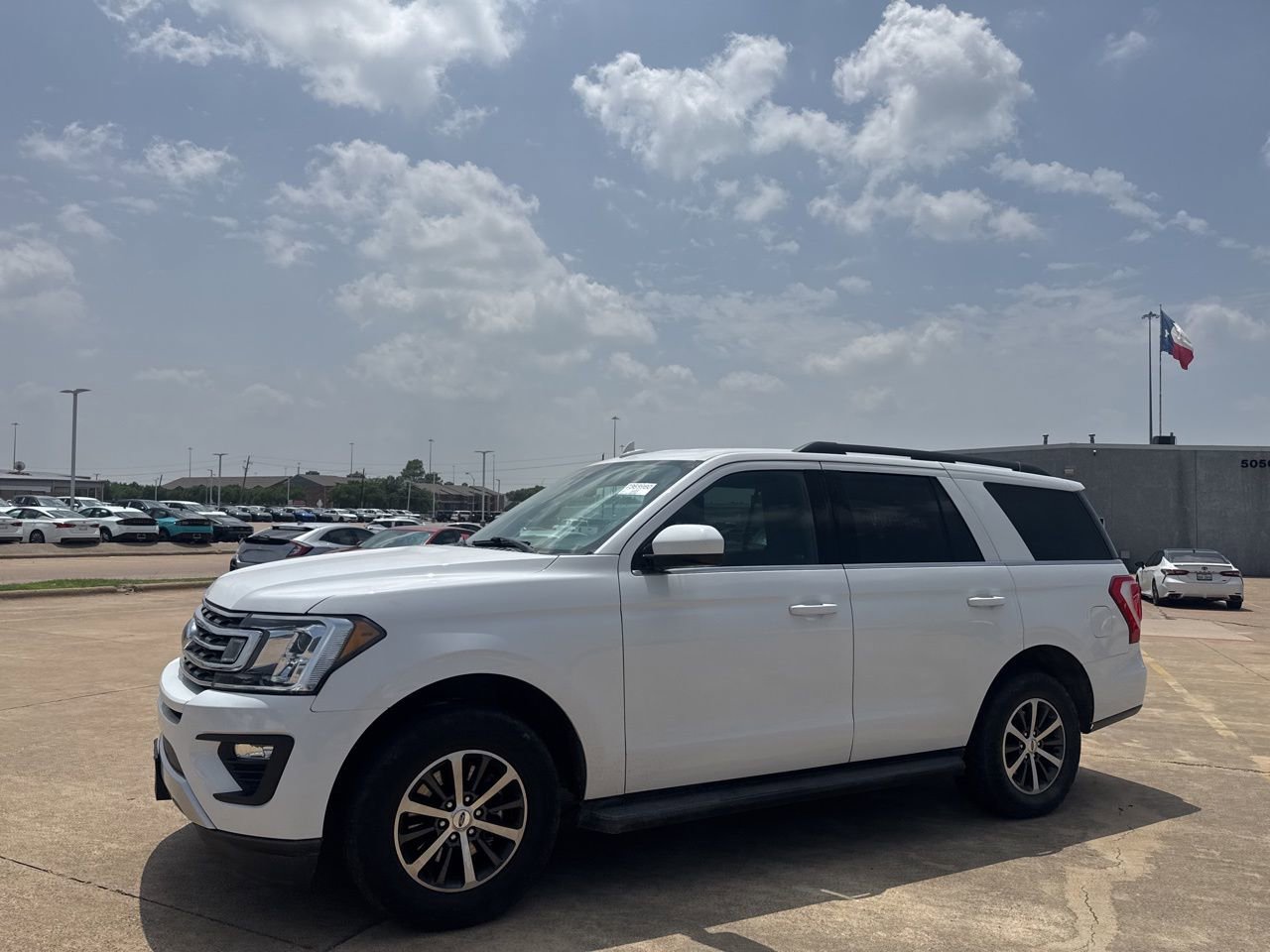 Used 2020 Ford Expedition XLT RWD image 10