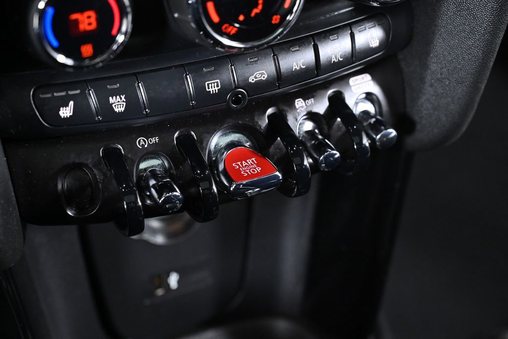 Used 2021 MINI Cooper S image 17