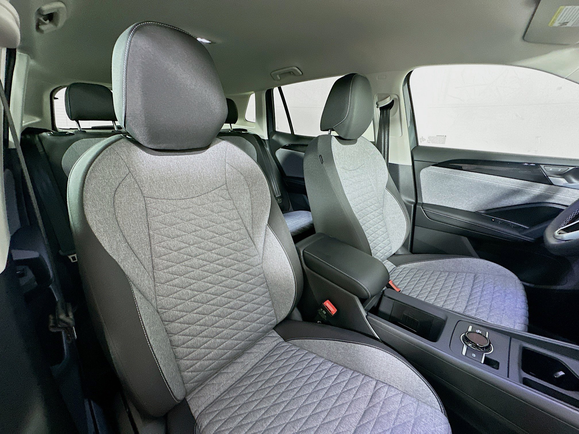 New 2026 Volkswagen Tiguan S AWD/4WD image 25