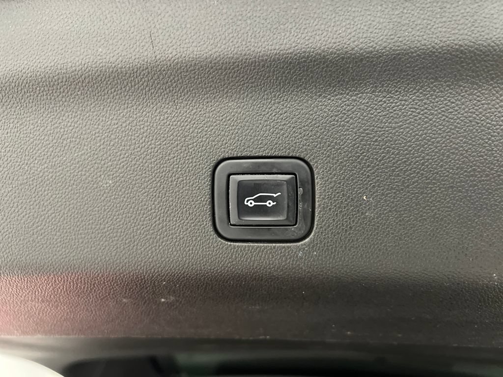 Used 2023 Chevrolet Tahoe RST RWD image 46