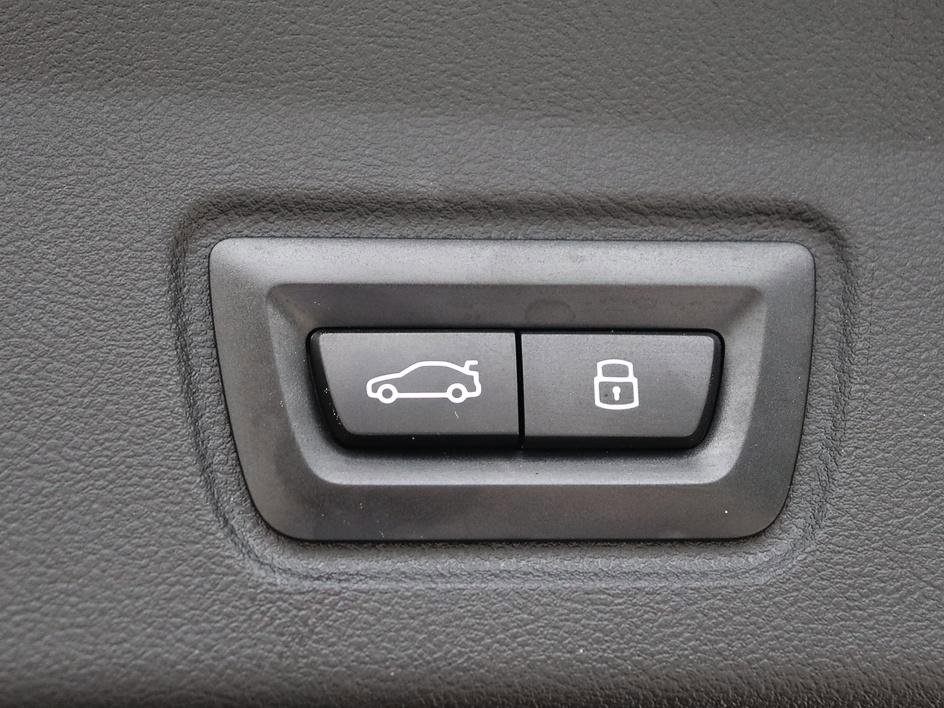 Used 2025 BMW 430i w/ Premium Package image 46