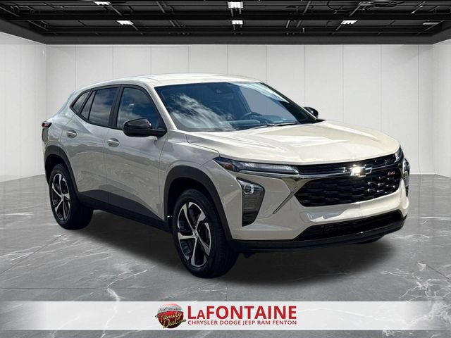 Used 2026 Chevrolet Trax RS w/ Driver Confidence Package FWD image 7