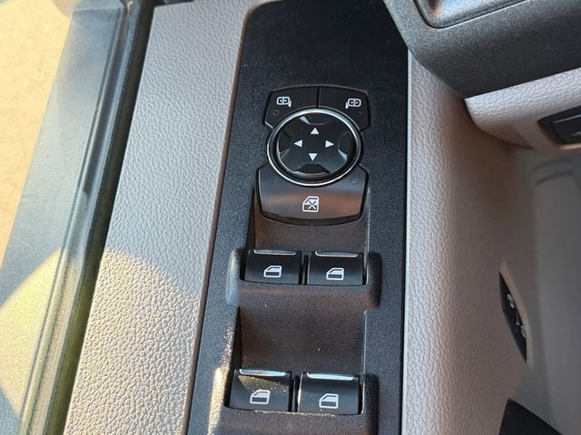 Used 2019 Ford F550 4x4 SuperCab Super Duty image 15