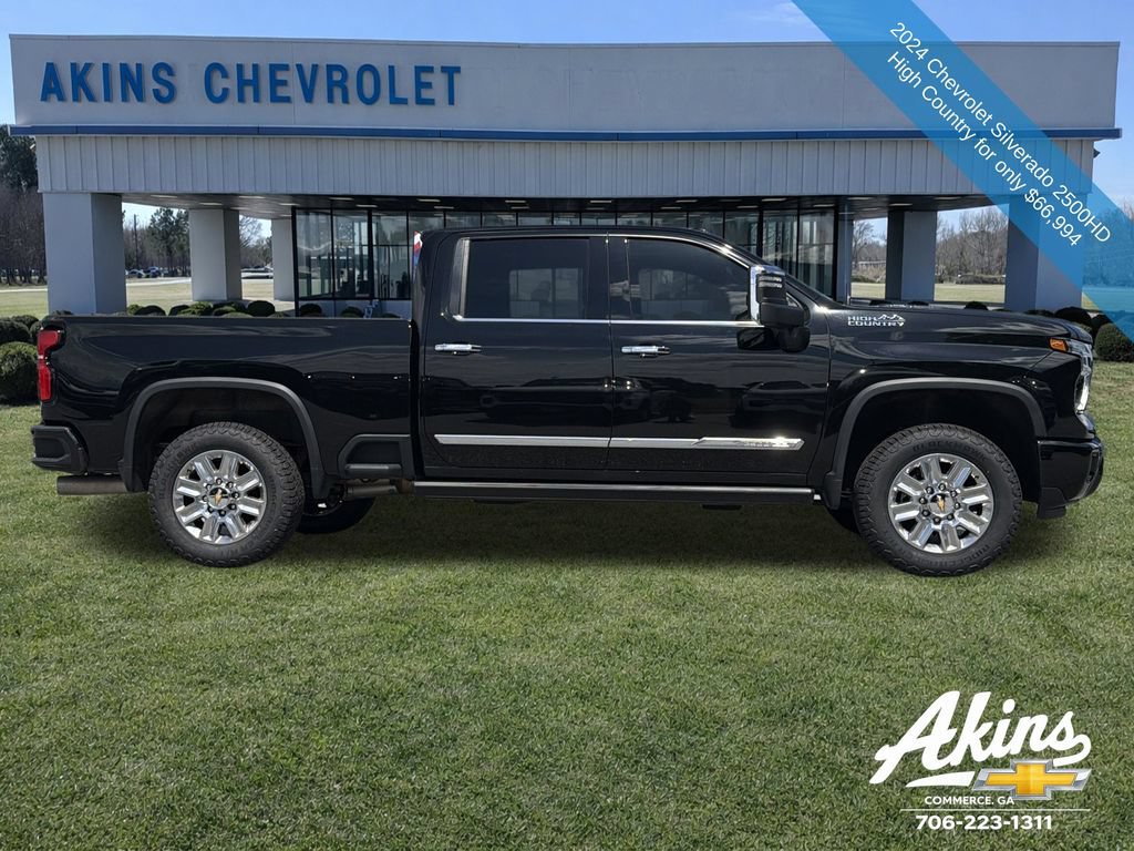 Used 2024 Chevrolet Silverado 2500 High Country w/ High Country Premium Package AWD/4WD image 9