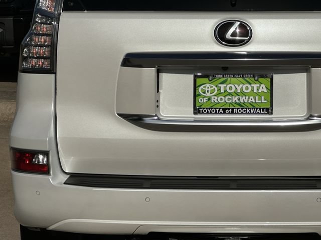 Used 2023 Lexus GX 460 Luxury w/ Accessory Package AWD/4WD image 5