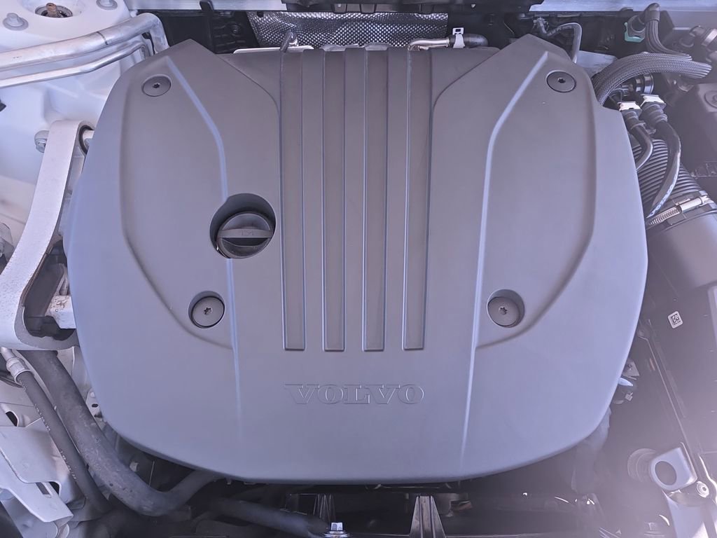 Used 2023 Volvo XC60 B5 Plus w/ Protection Package Premier image 35