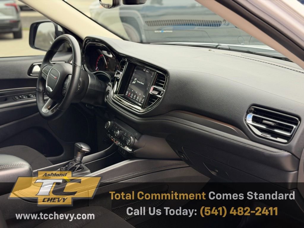 Used 2021 Dodge Durango SXT w/ 3rd Row Seating Group image 17