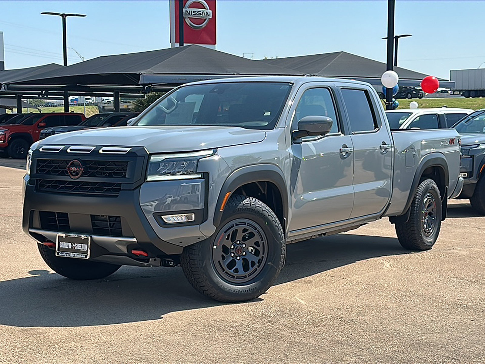 New 2026 Nissan Frontier PRO-4X w/ Pro-4x Convenience Package image 2