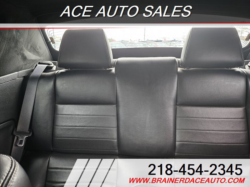 Used 2013 Ford Mustang GT RWD image 8