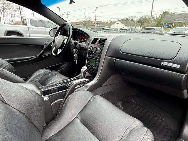 Used 2006 Pontiac GTO image 11