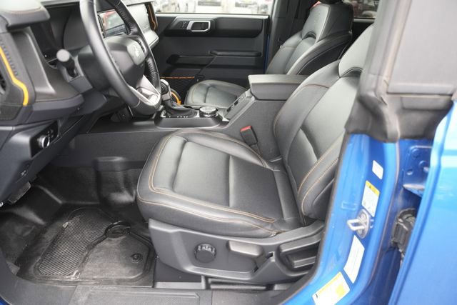Used 2024 Ford Bronco Badlands image 9