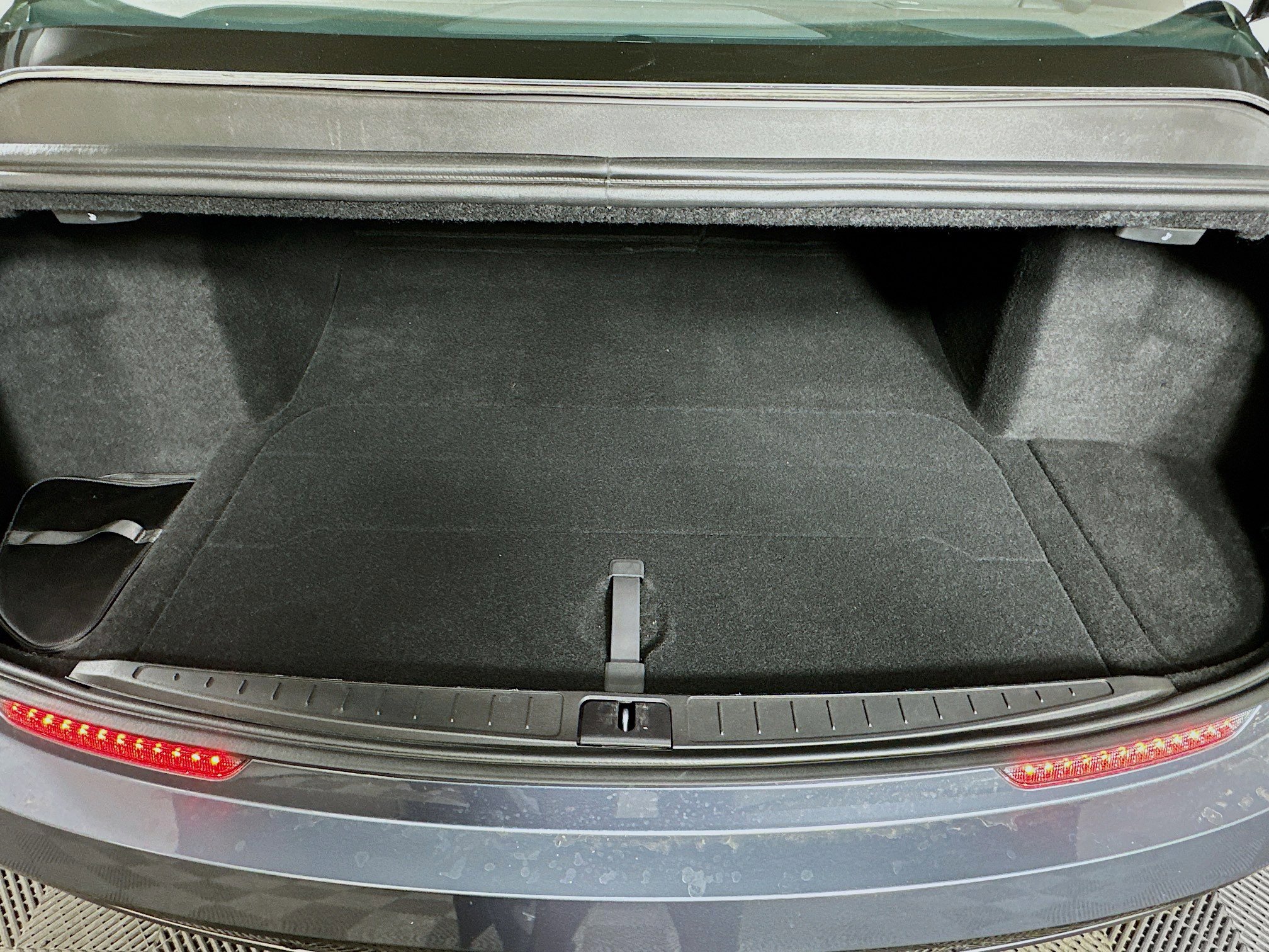 Used 2024 Lucid Air Pure RWD image 28