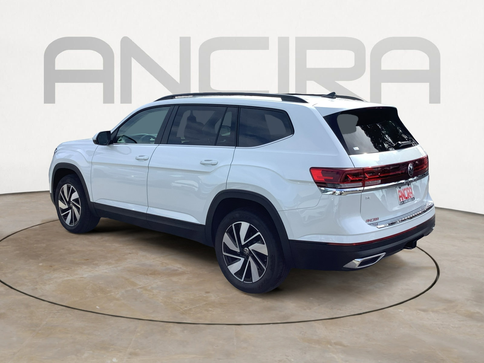 New 2026 Volkswagen Atlas SE FWD image 5