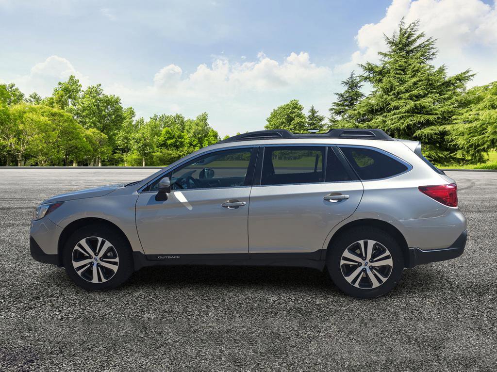 Used 2018 Subaru Outback 2.5i Limited AWD/4WD image 4