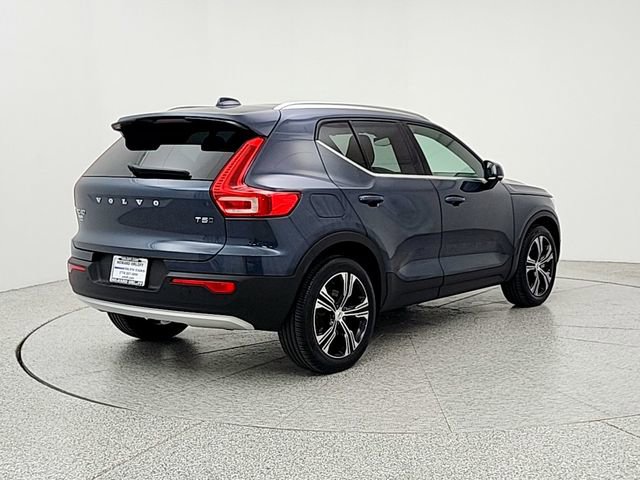 Certified 2022 Volvo XC40 T5 Inscription w/ Advanced Package AWD/4WD image 5