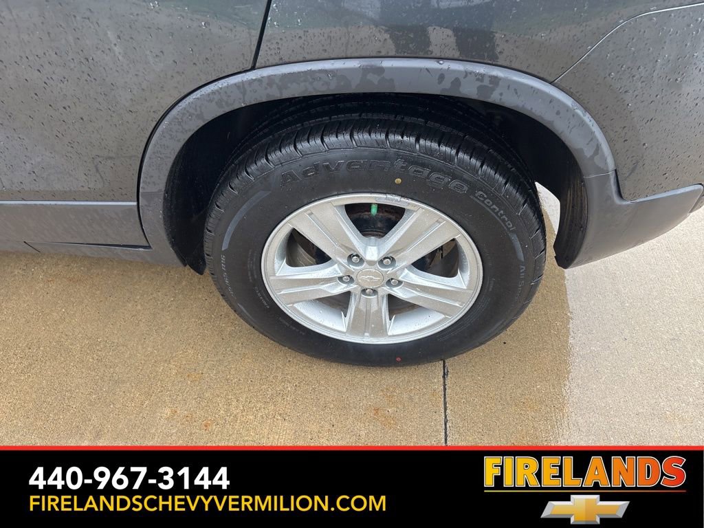 Used 2020 Chevrolet Trax LT w/ Driver Confidence Package image 45