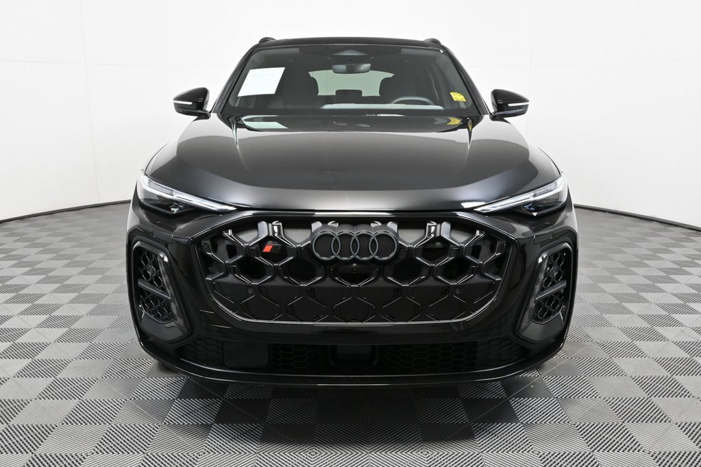 Used 2025 Audi SQ5 Premium Plus image 31