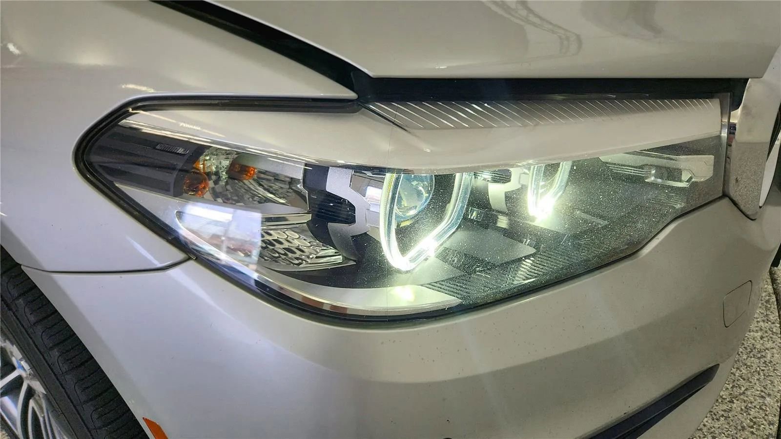 Used 2017 BMW 530i xDrive image 14