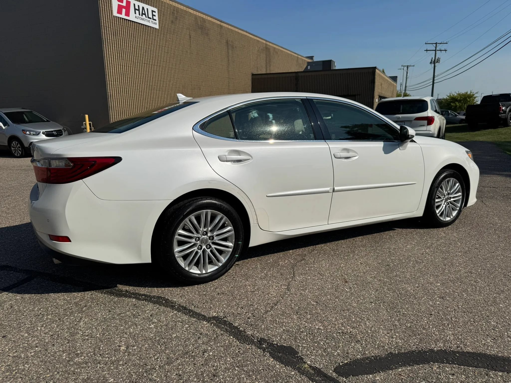 Used 2013 Lexus ES 350 w/ Luxury Pkg FWD image 10