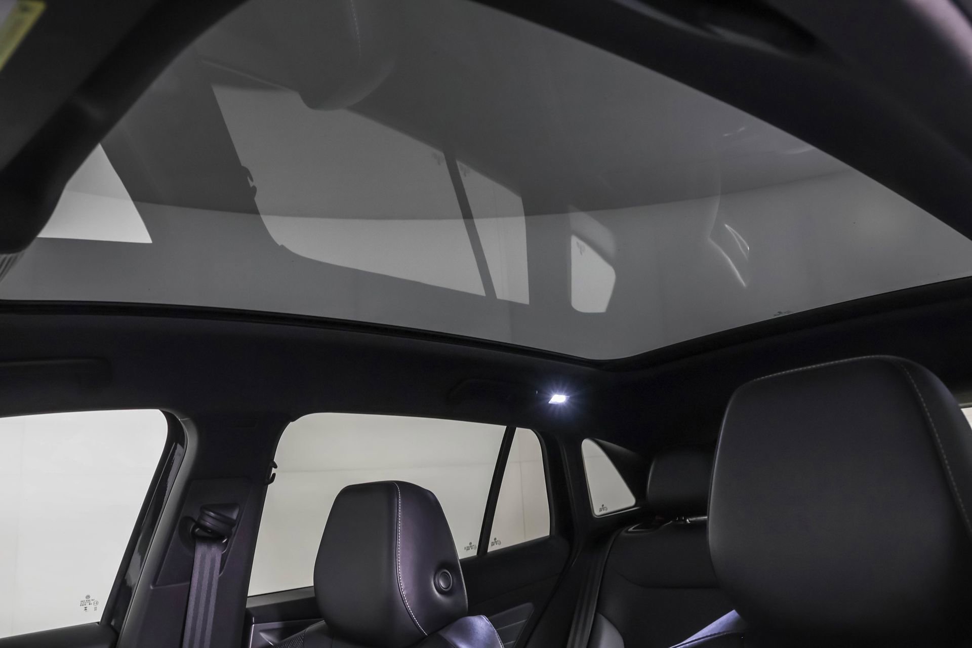 Used 2023 Volkswagen ID.4 Pro S image 33