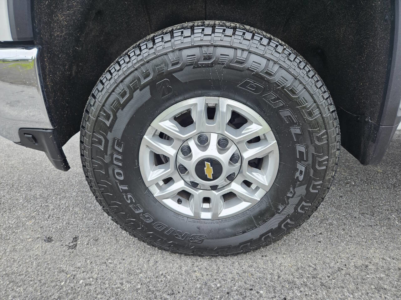 Used 2022 Chevrolet Silverado 2500 LT w/ Convenience Package image 10